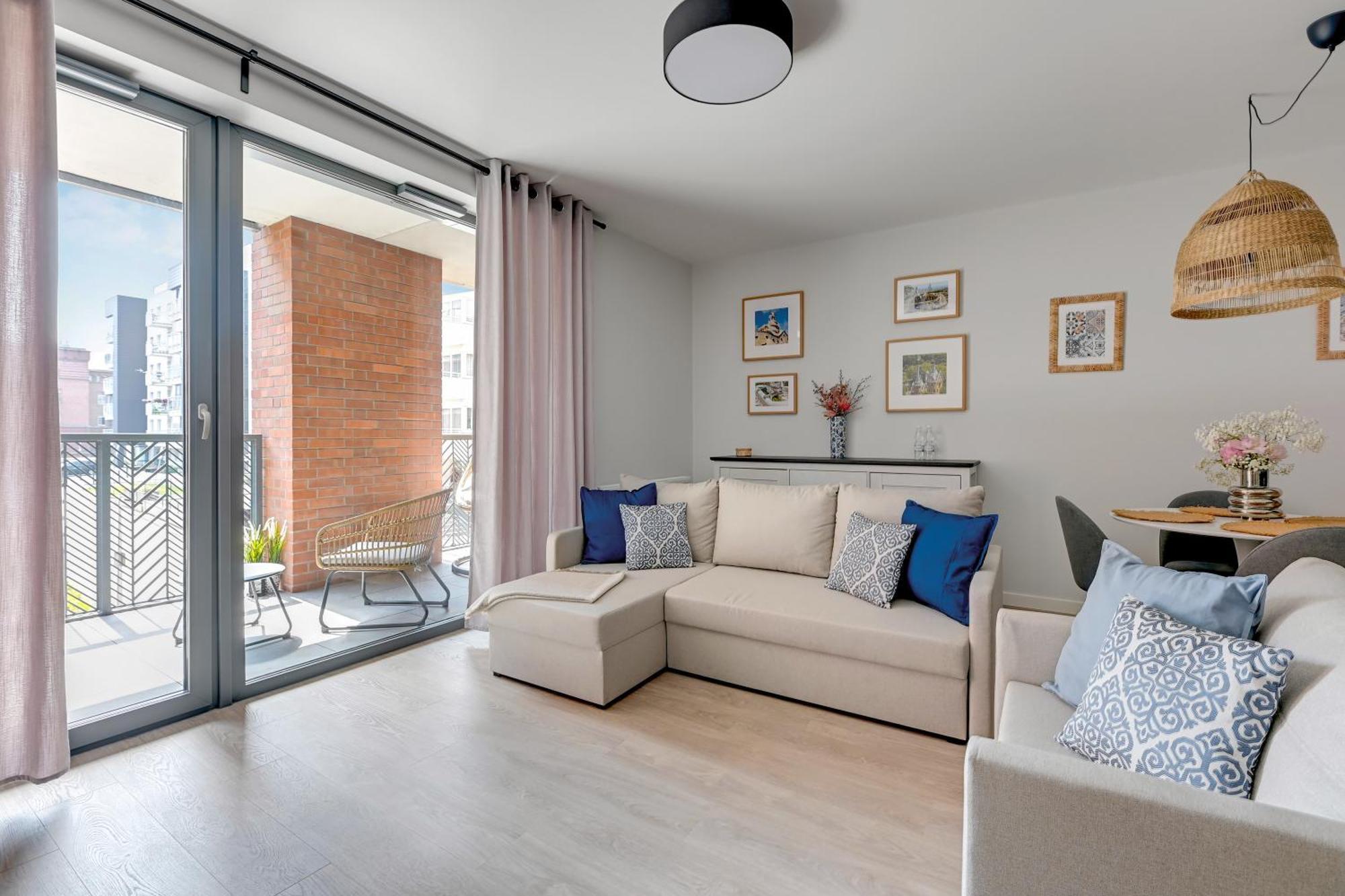 Scala 60K City Center Apartments With Parking By Lion Apartments Gdansk Exterior photo