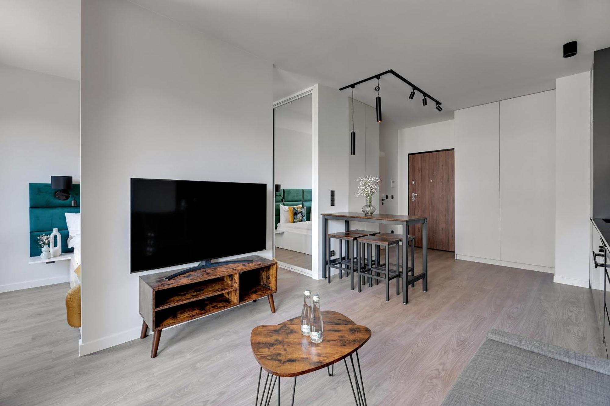 Scala 60K City Center Apartments With Parking By Lion Apartments Gdansk Exterior photo