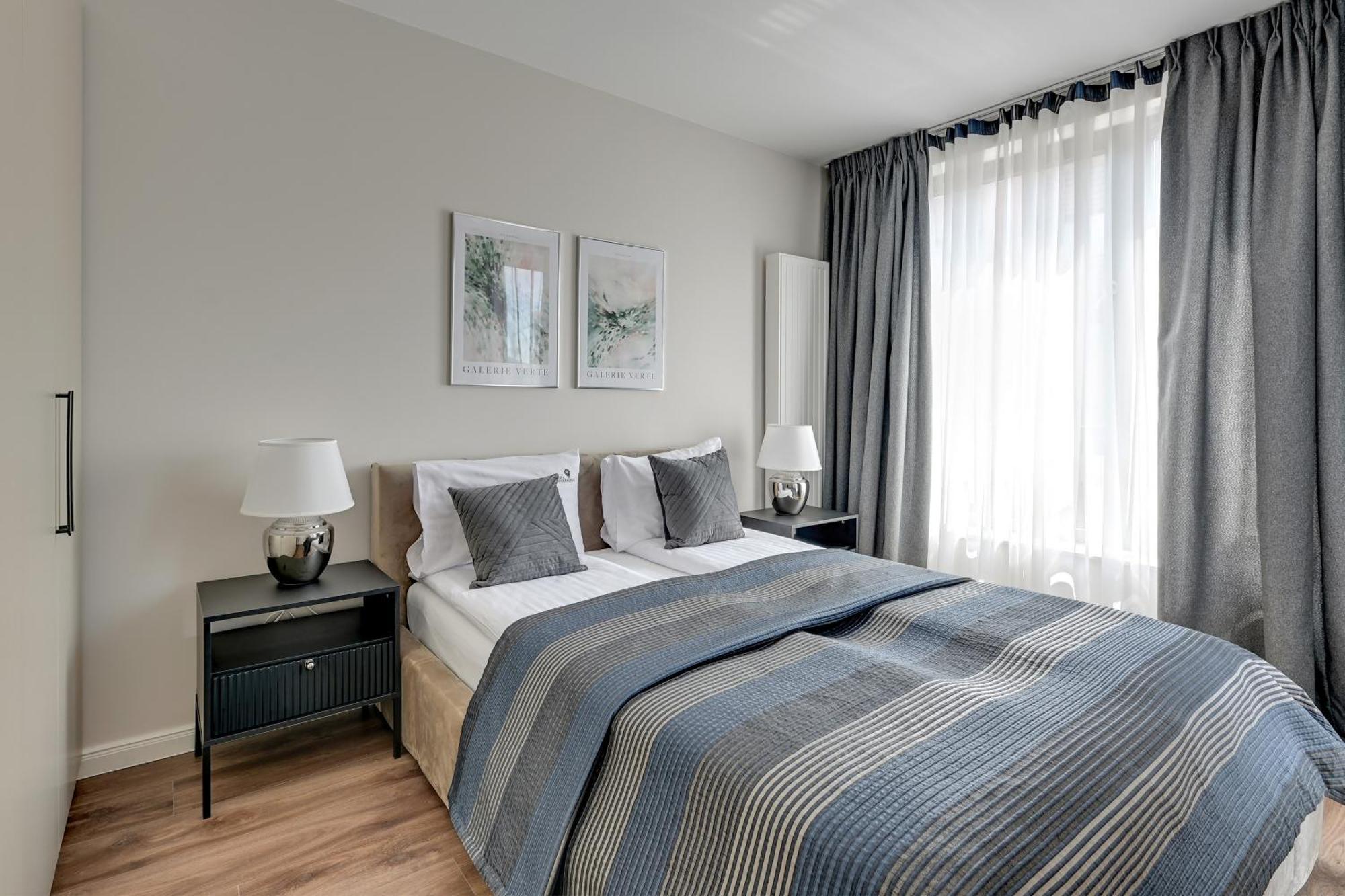 Scala 60K City Center Apartments With Parking By Lion Apartments Gdansk Exterior photo