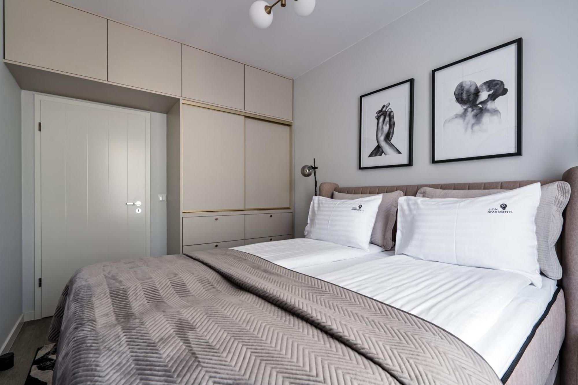 Scala 60K City Center Apartments With Parking By Lion Apartments Gdansk Exterior photo